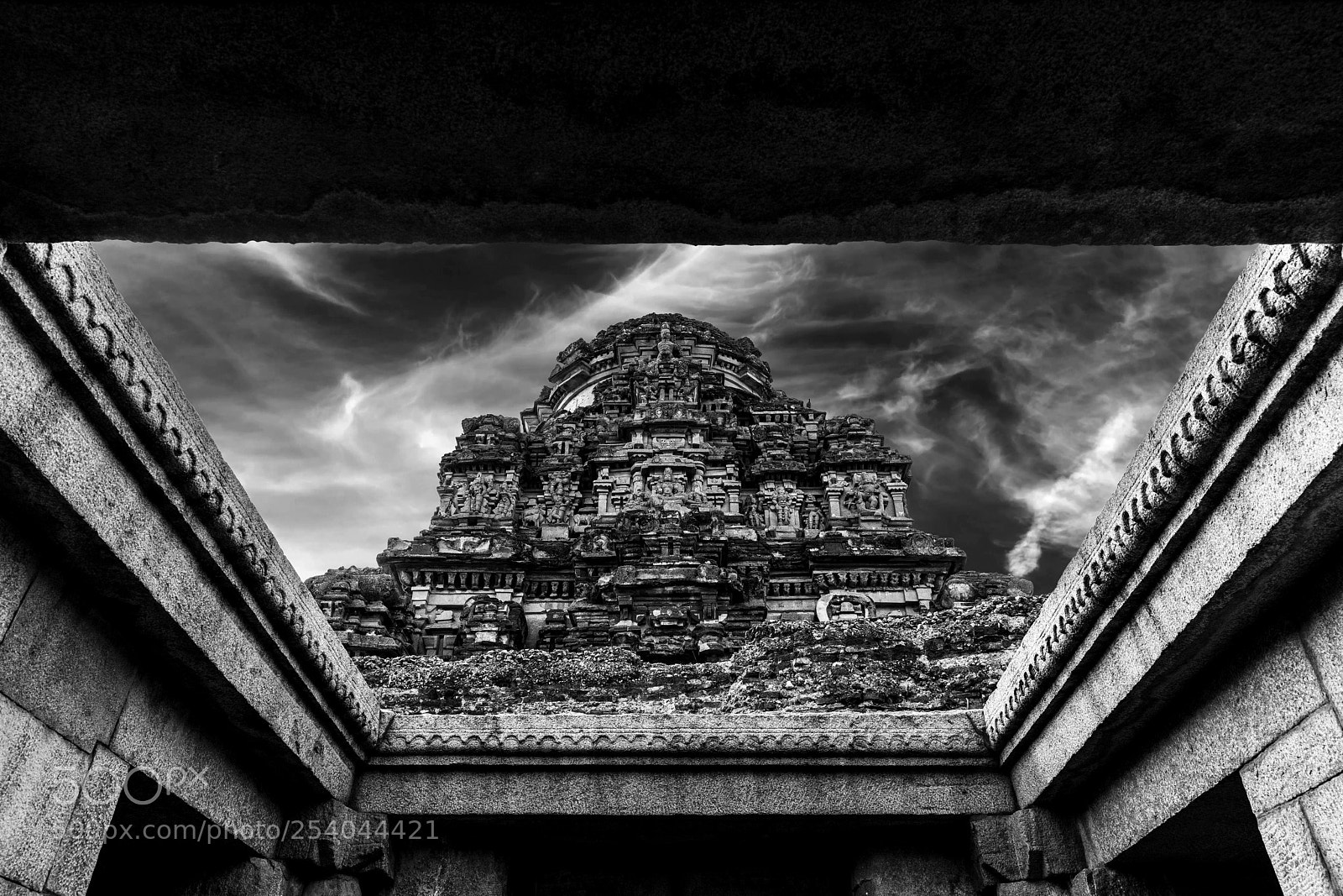 Canon EOS 5D Mark IV sample photo. Krishna temple, hampi. photography