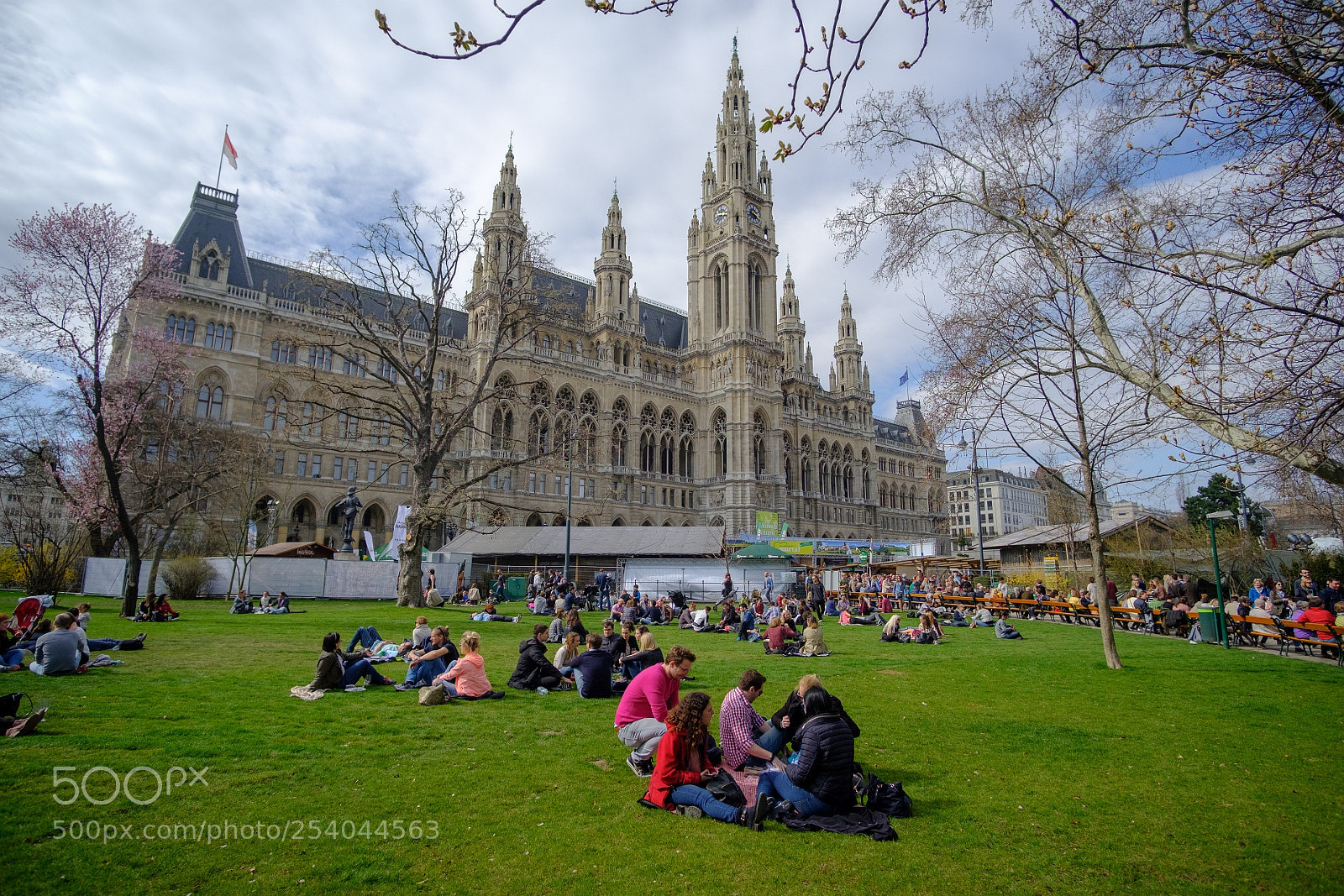 Fujifilm X-T20 sample photo. Vienna city hall photography