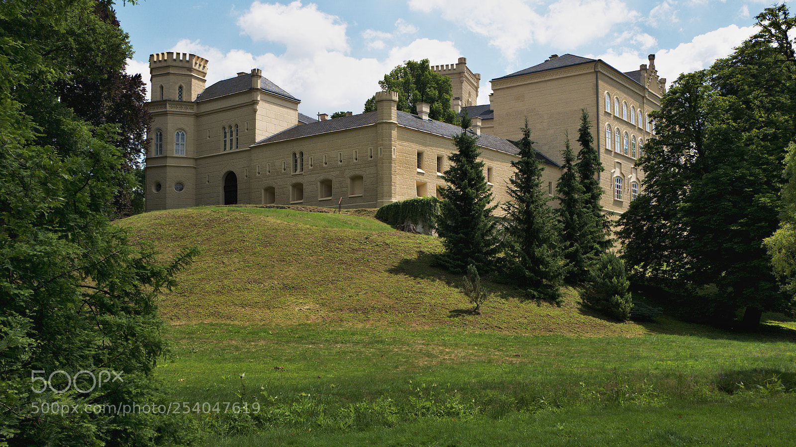 Panasonic Lumix DMC-G85 (Lumix DMC-G80) sample photo. Chateau chyše ii. photography