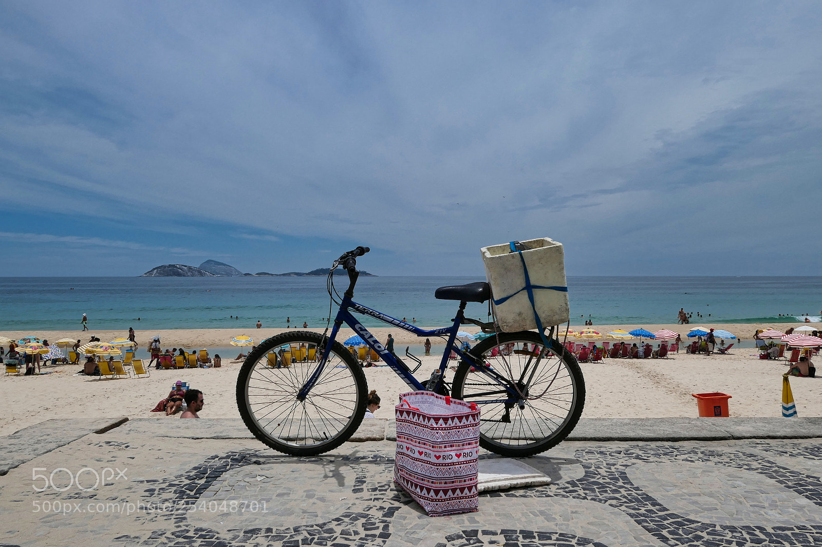 Panasonic Lumix DMC-LX10 (Lumix DMC-LX15) sample photo. Copacabana photography
