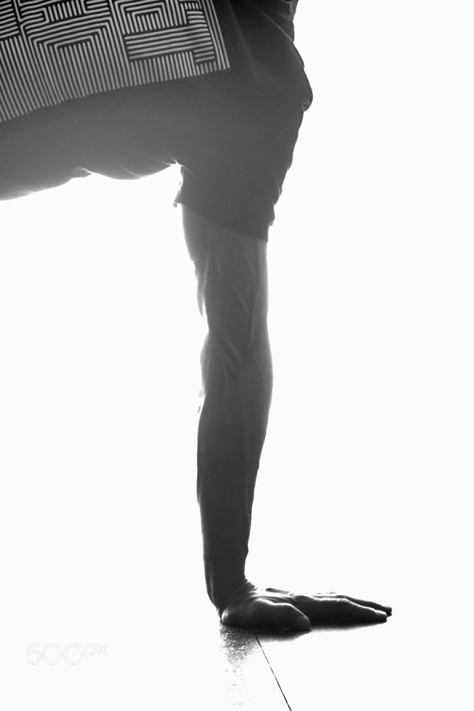 Canon EOS 7D sample photo. Arm in light photography