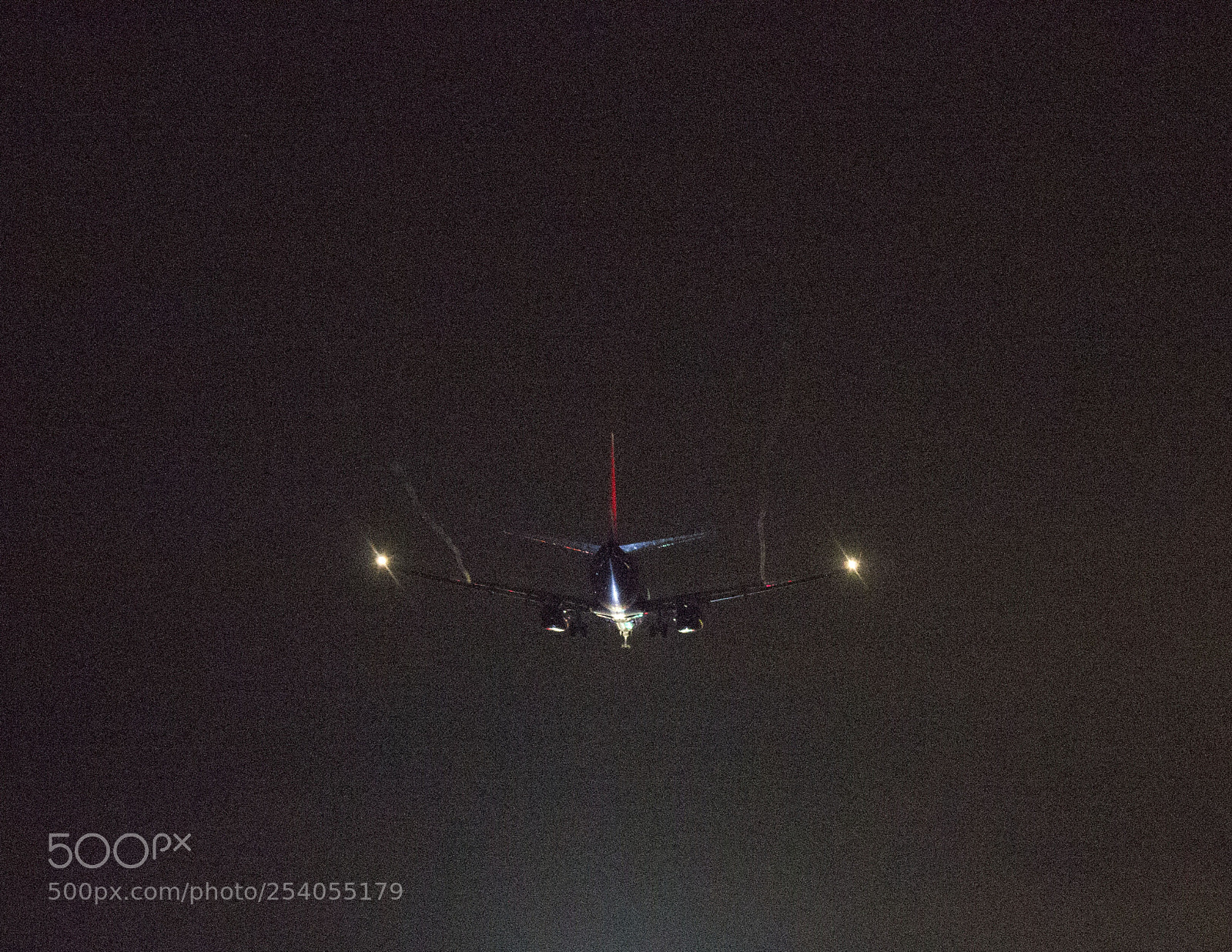 Canon EOS 1100D (EOS Rebel T3 / EOS Kiss X50) sample photo. Landing at night photography