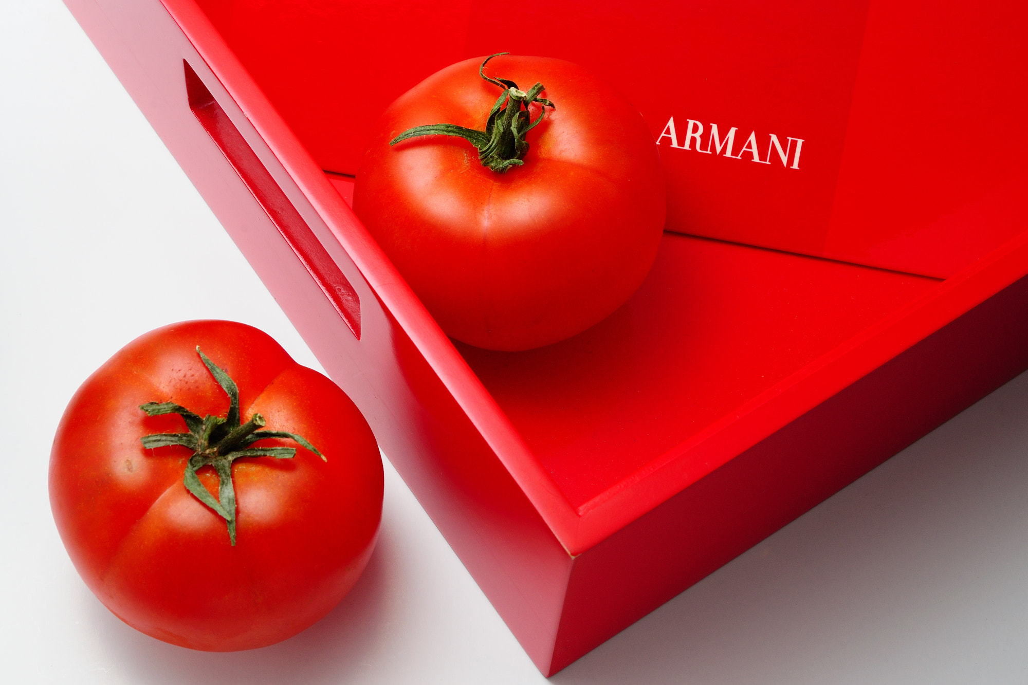 AF Zoom-Nikkor 28-105mm f/3.5-4.5D IF sample photo. Fashion veg photography