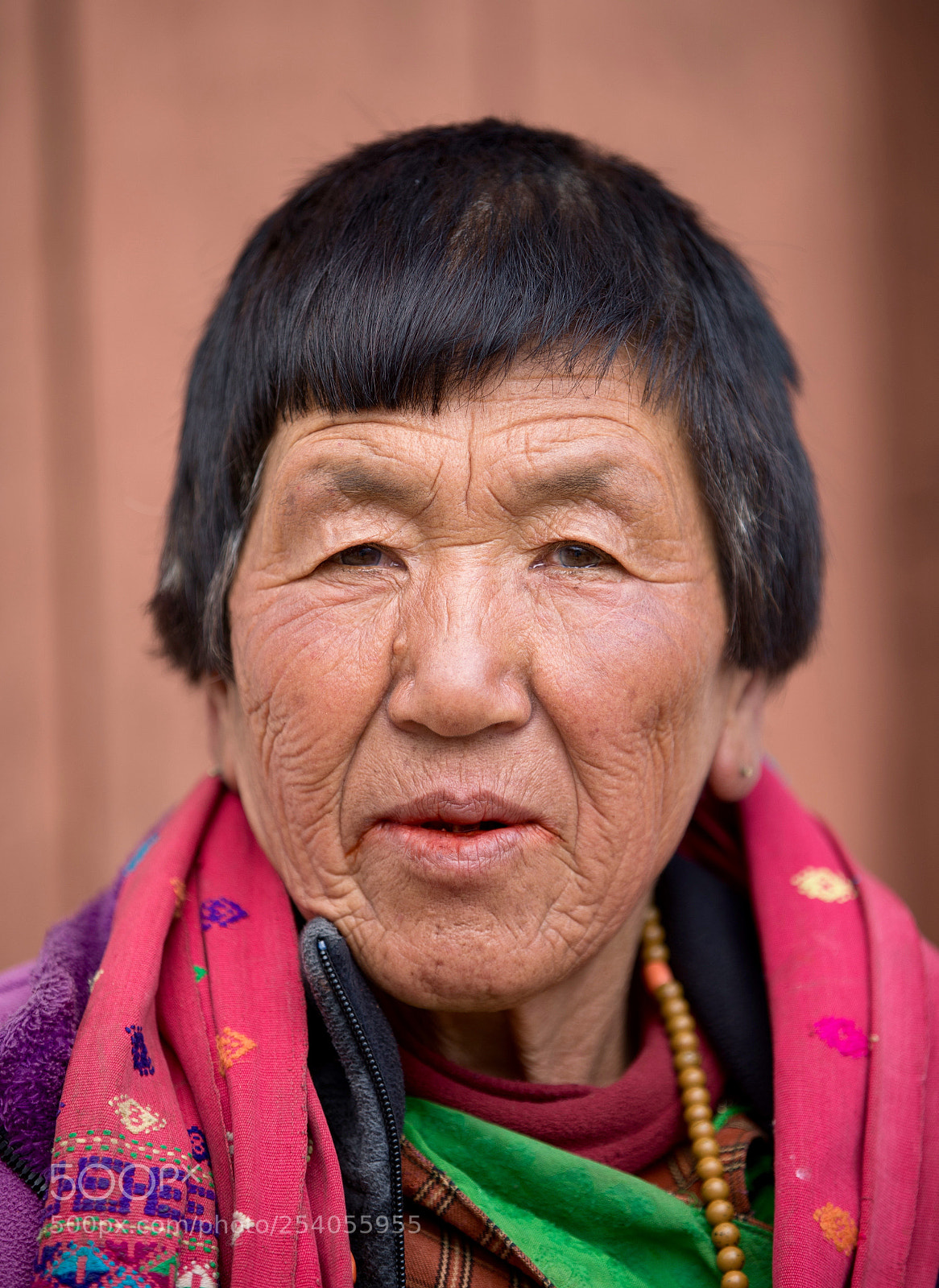 Canon EOS-1D X Mark II sample photo. Woman in paro photography