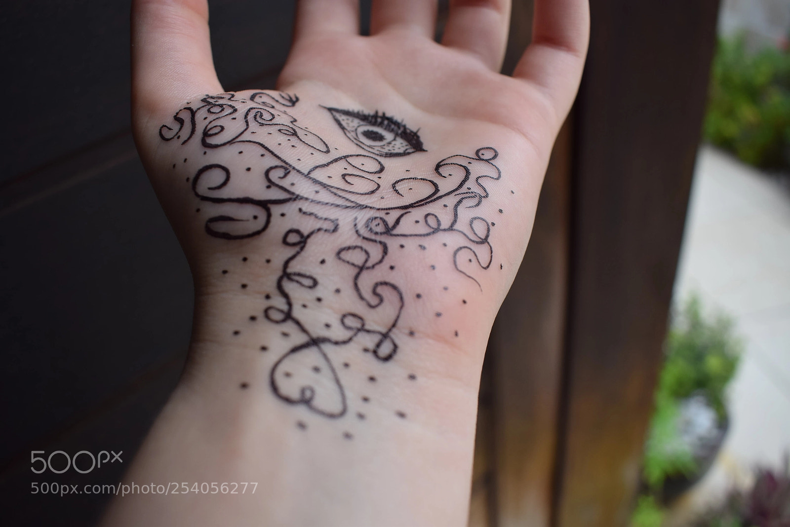 Nikon D5300 sample photo. Feyre's tattoo photography