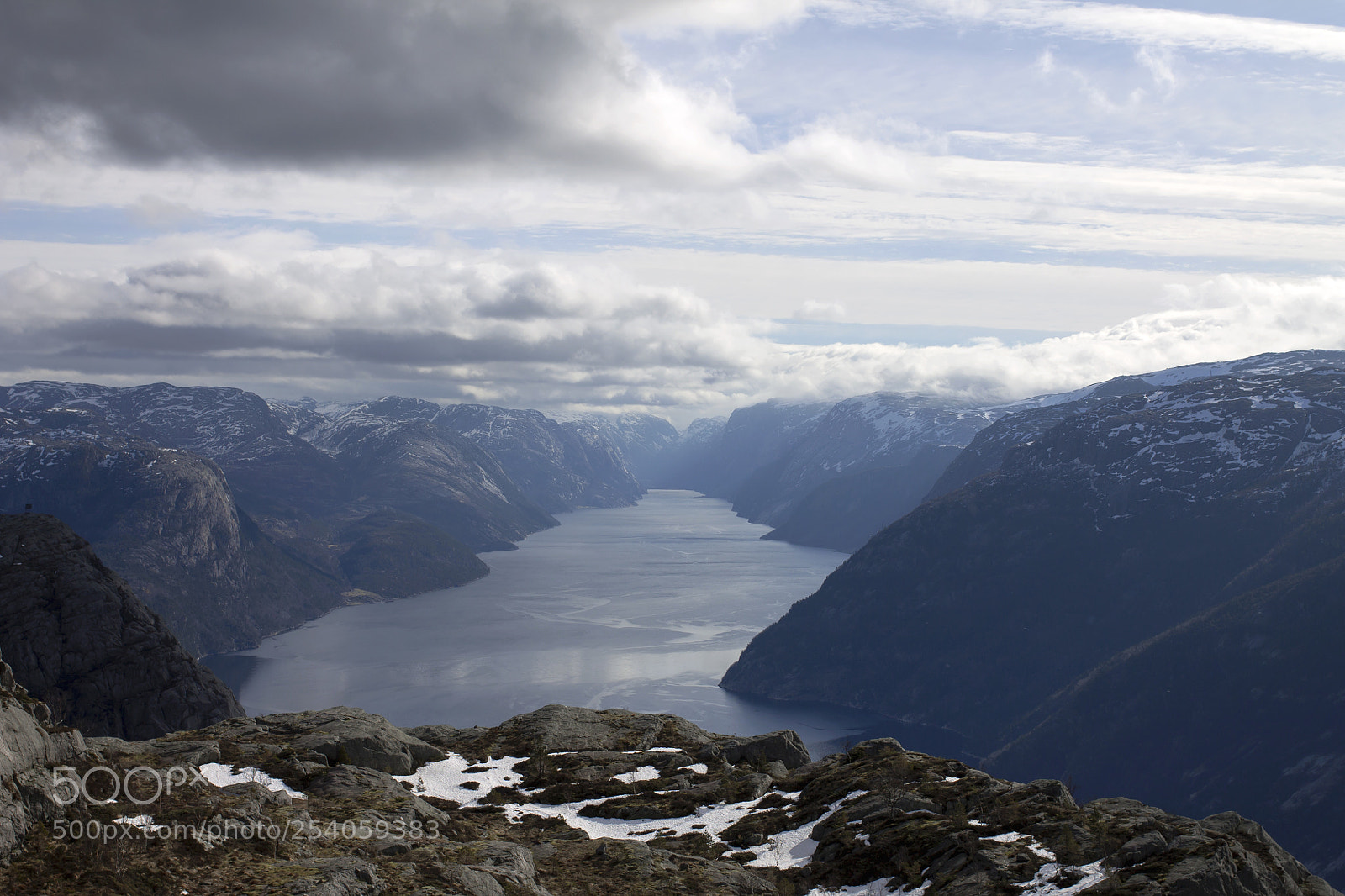Canon EOS 1100D (EOS Rebel T3 / EOS Kiss X50) sample photo. Preikestolen approach photography