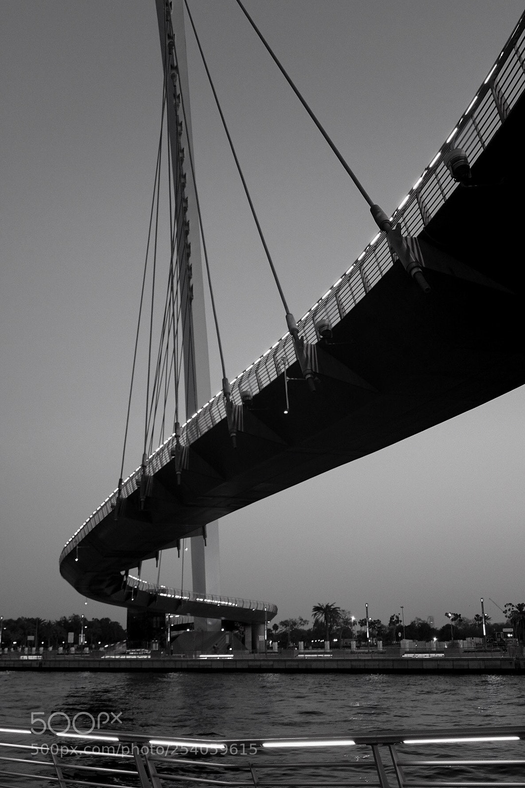 Fujifilm X-T20 sample photo. Dubai water canal photography