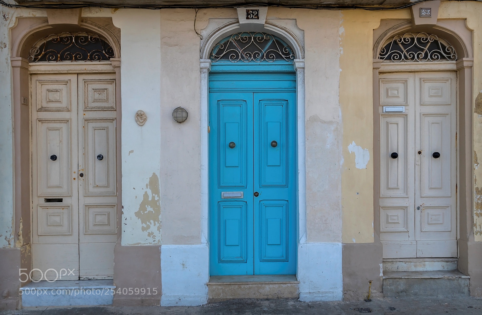 Canon EOS 80D sample photo. Doors photography