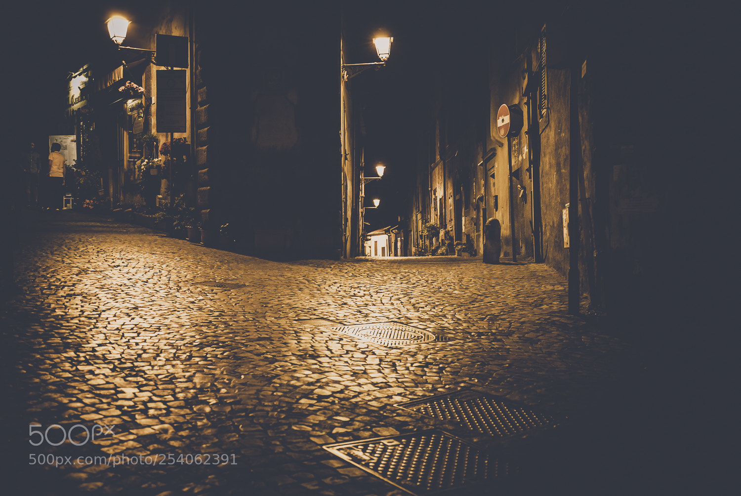 Canon EOS 5D Mark II sample photo. Case di braccio photography