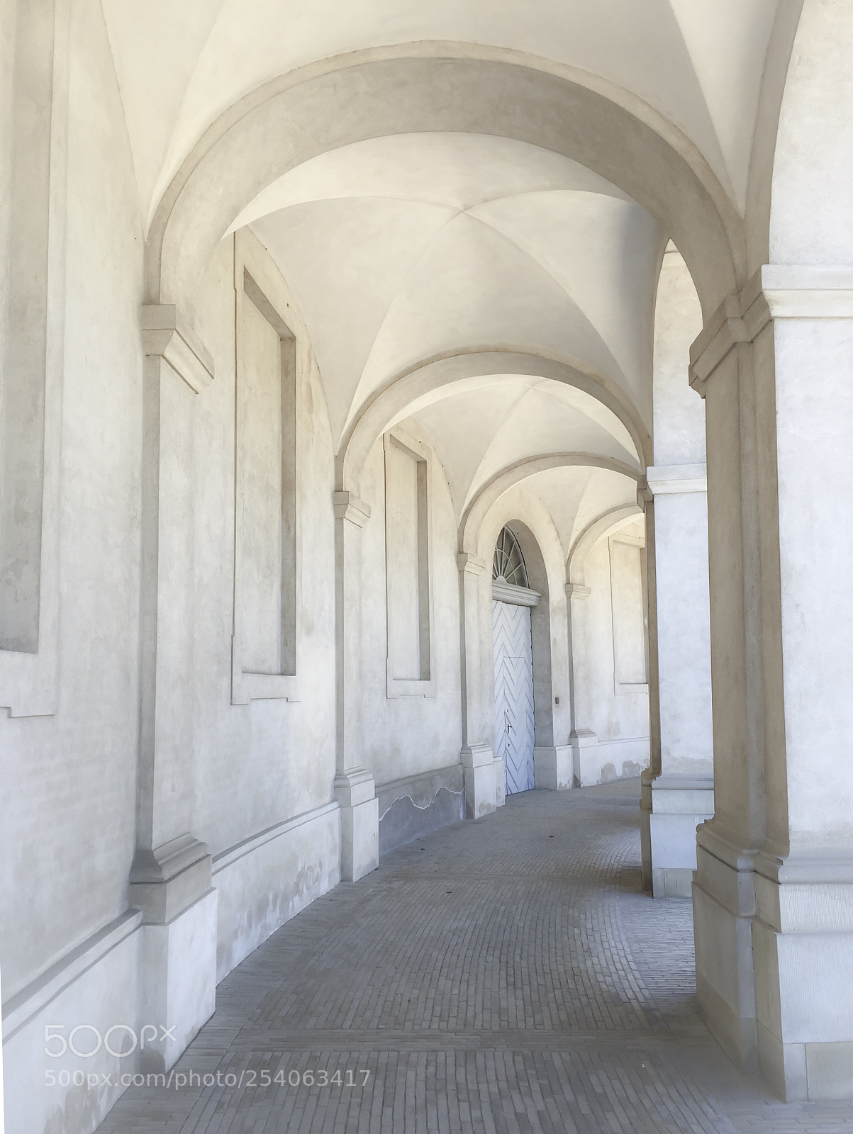 Apple iPhone 6 sample photo. Arcade photography
