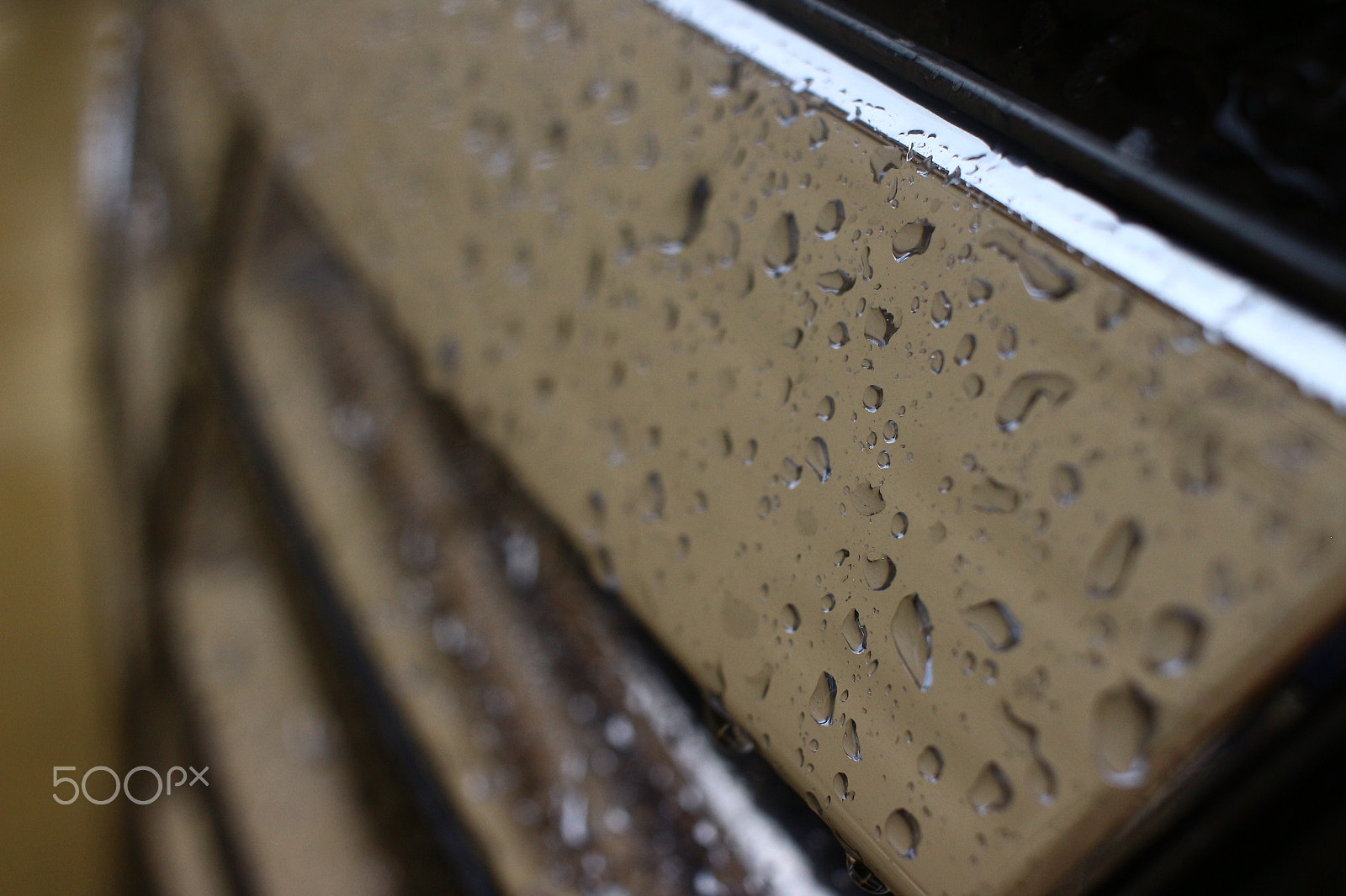 Canon EF-S 24mm F2.8 STM sample photo. Water drop photography