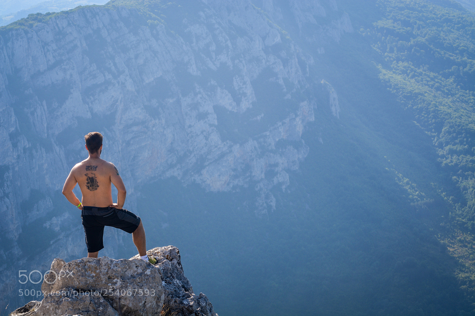 Nikon D5200 sample photo. Hiker from the top photography