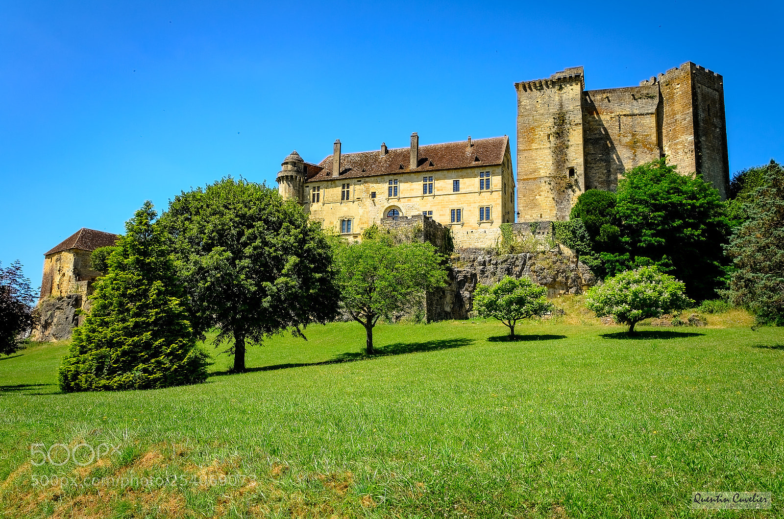 Nikon D7000 sample photo. Hautefort - dordogne photography