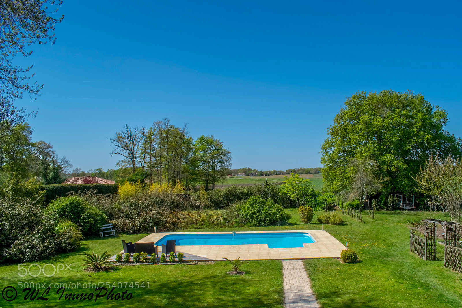 Nikon D5300 sample photo. Piscine photography