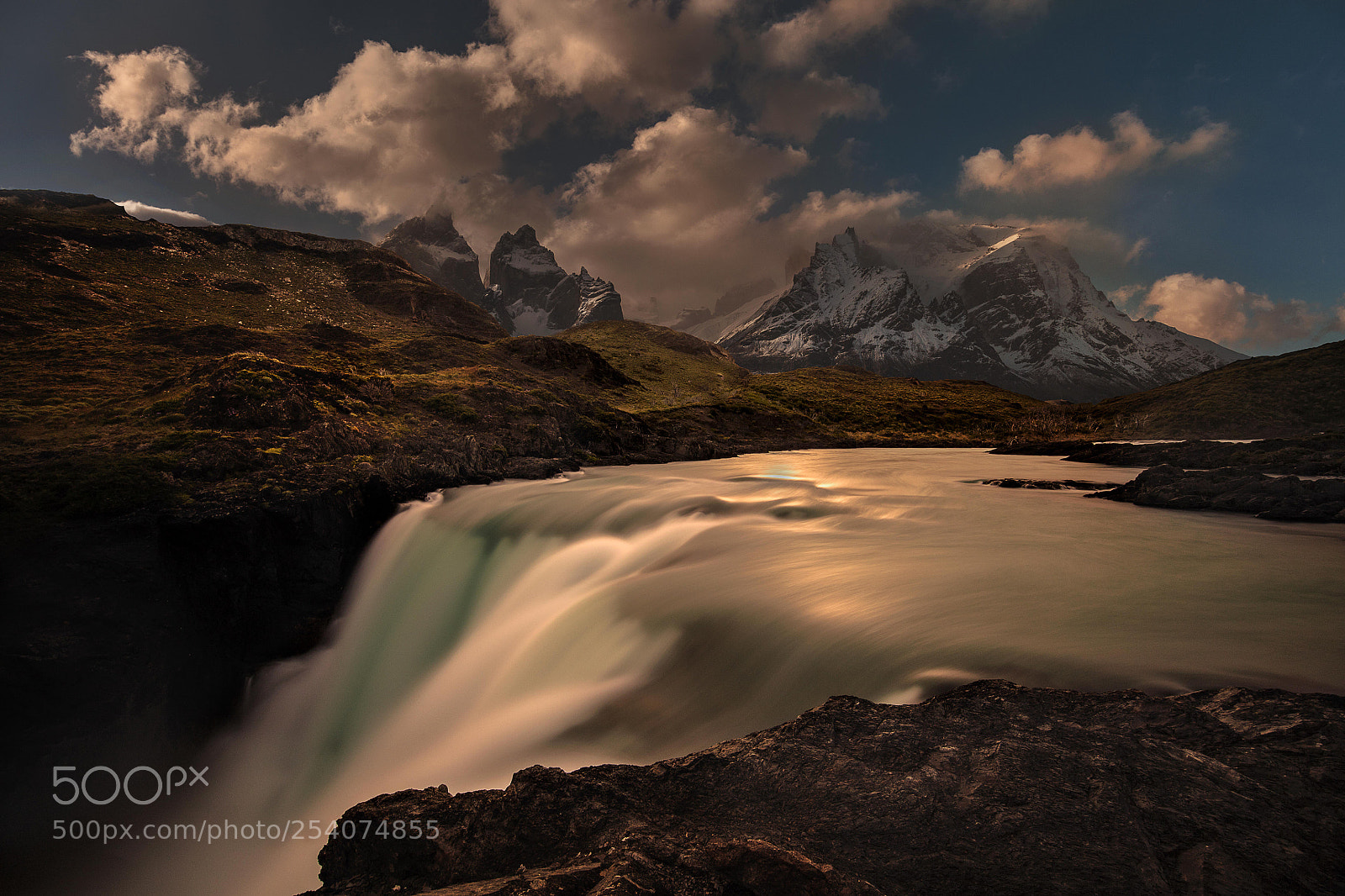 Canon EOS 5DS sample photo. Peaks of the fall photography