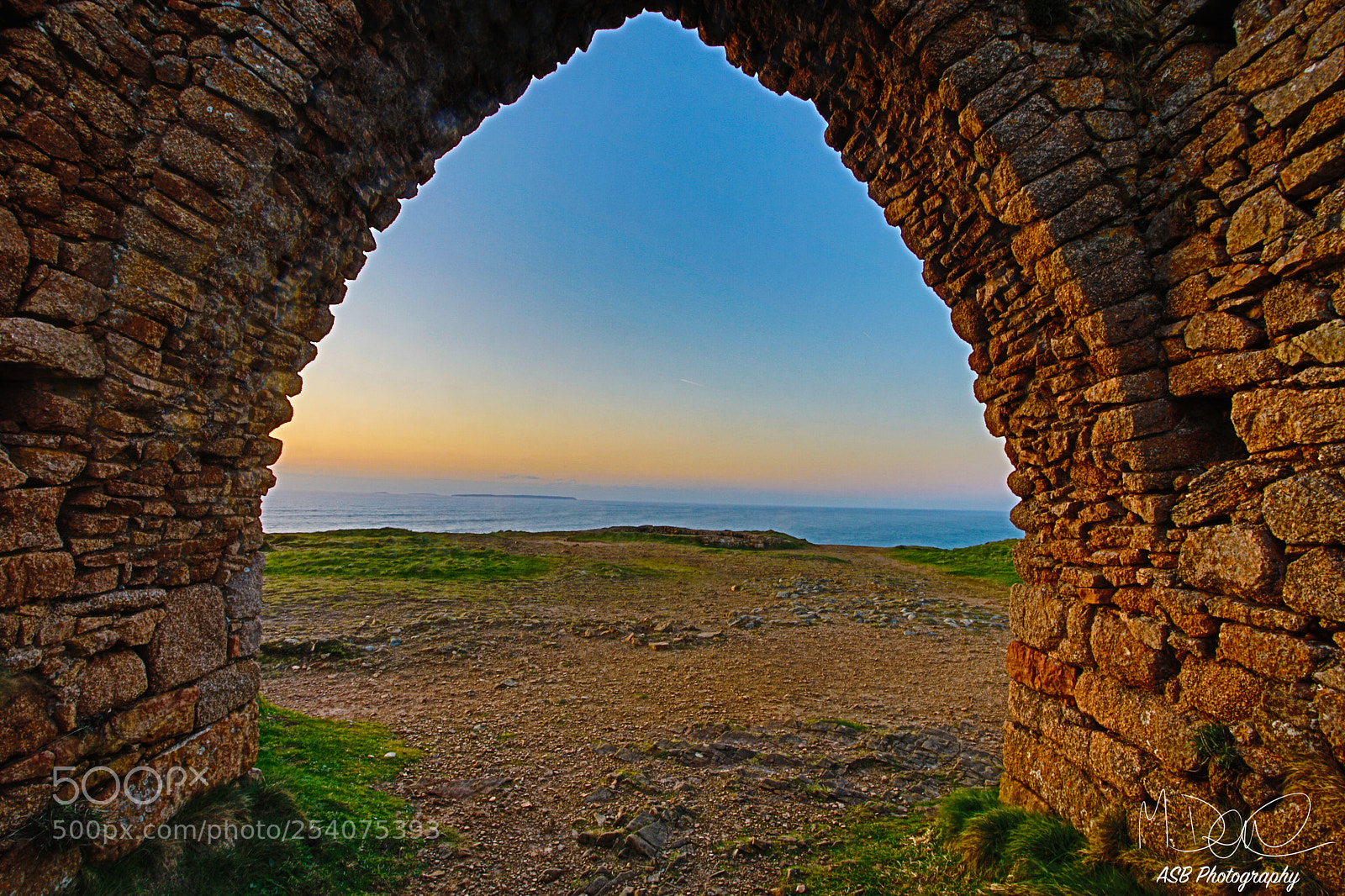 Canon EOS 5D Mark IV sample photo. Grosnez castle photography