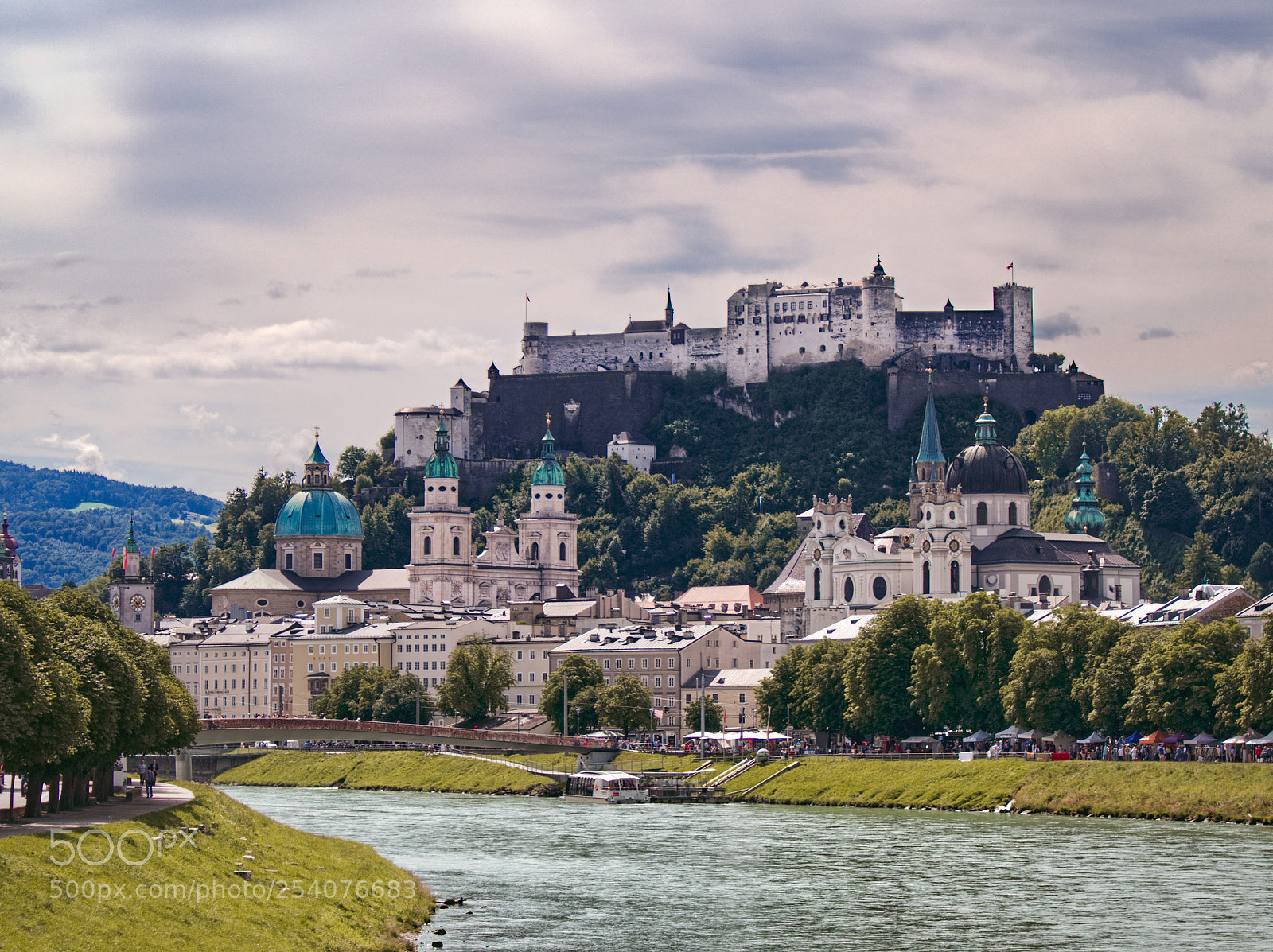 Olympus OM-D E-M10 sample photo. Salzburg summer photography