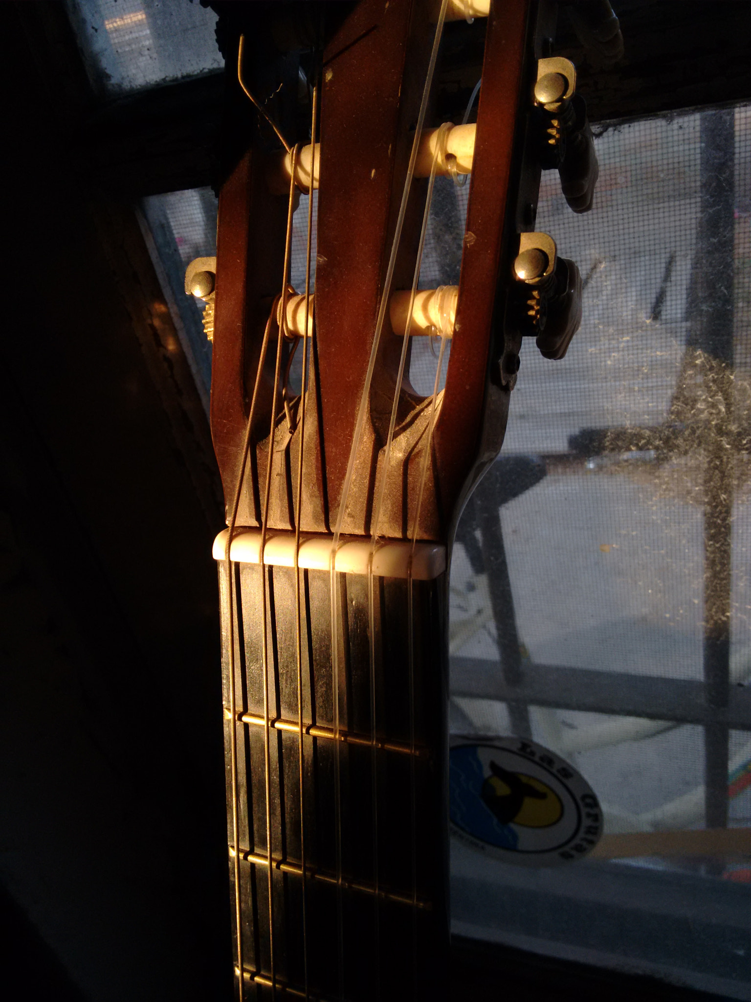 Motorola XT1063 sample photo. Guitarra criolla photography
