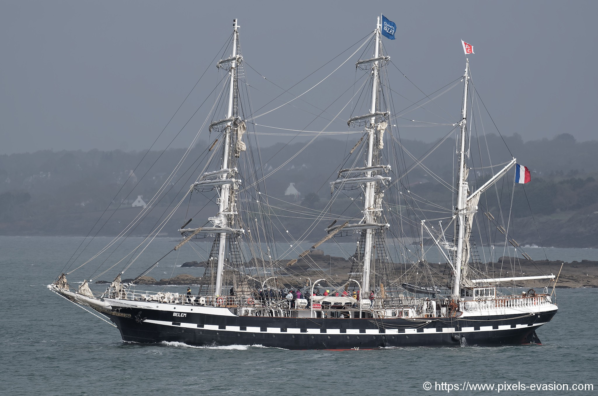 Nikon AF-S Nikkor 200-500mm F5.6E ED VR sample photo. Belem photography