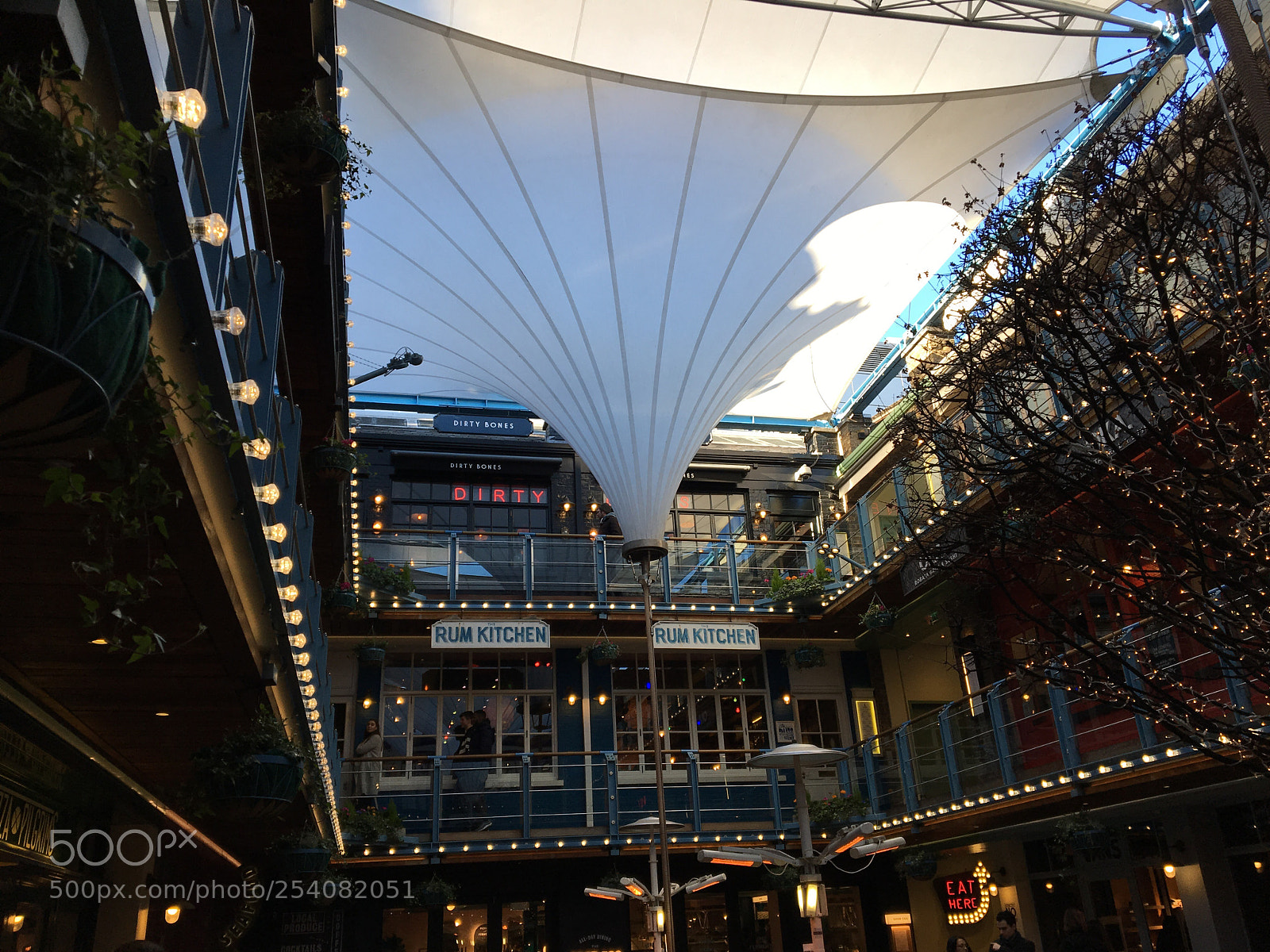 Apple iPhone 6s sample photo. Kingly court, london photography