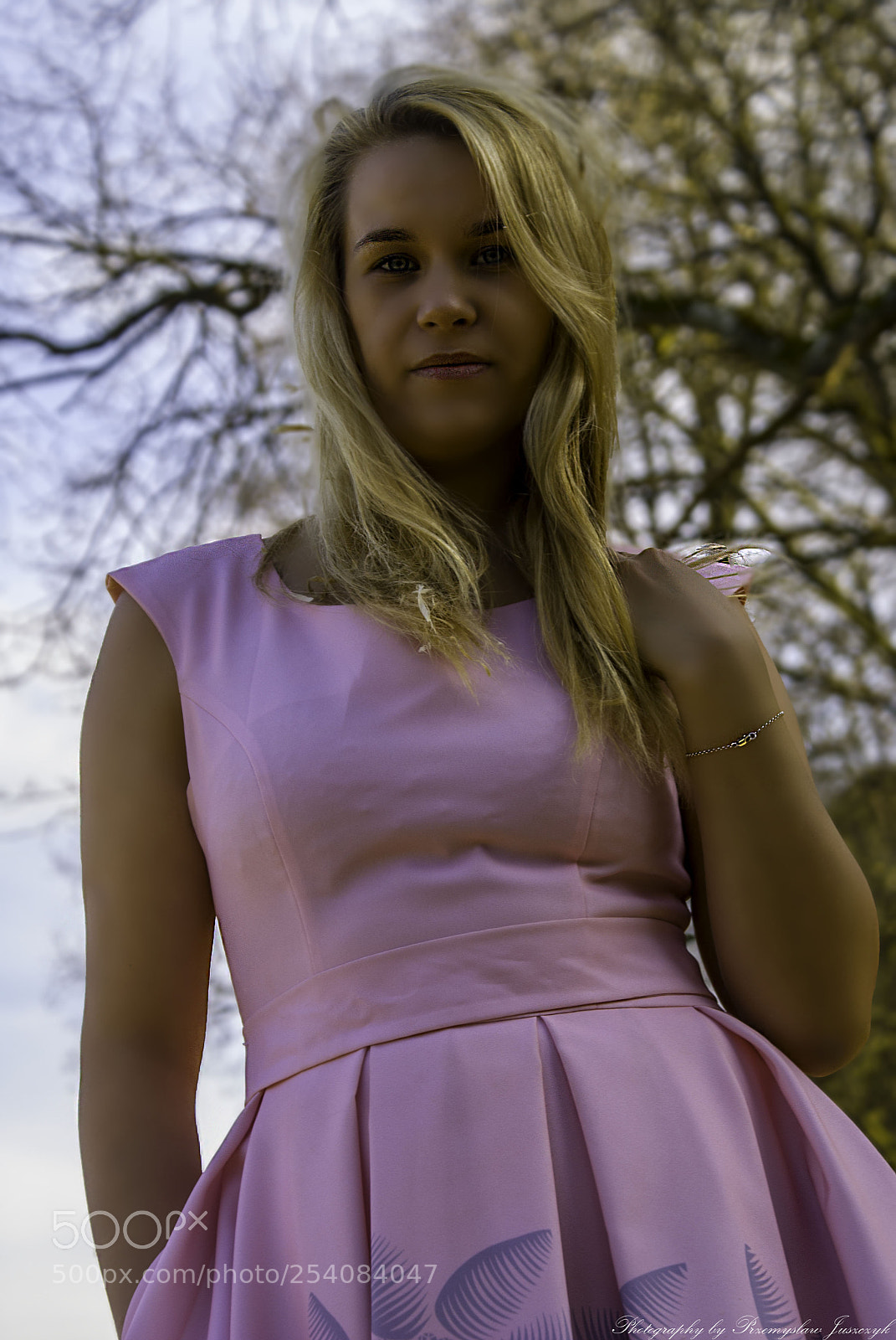 Sony Alpha DSLR-A100 sample photo. Model 3 photography