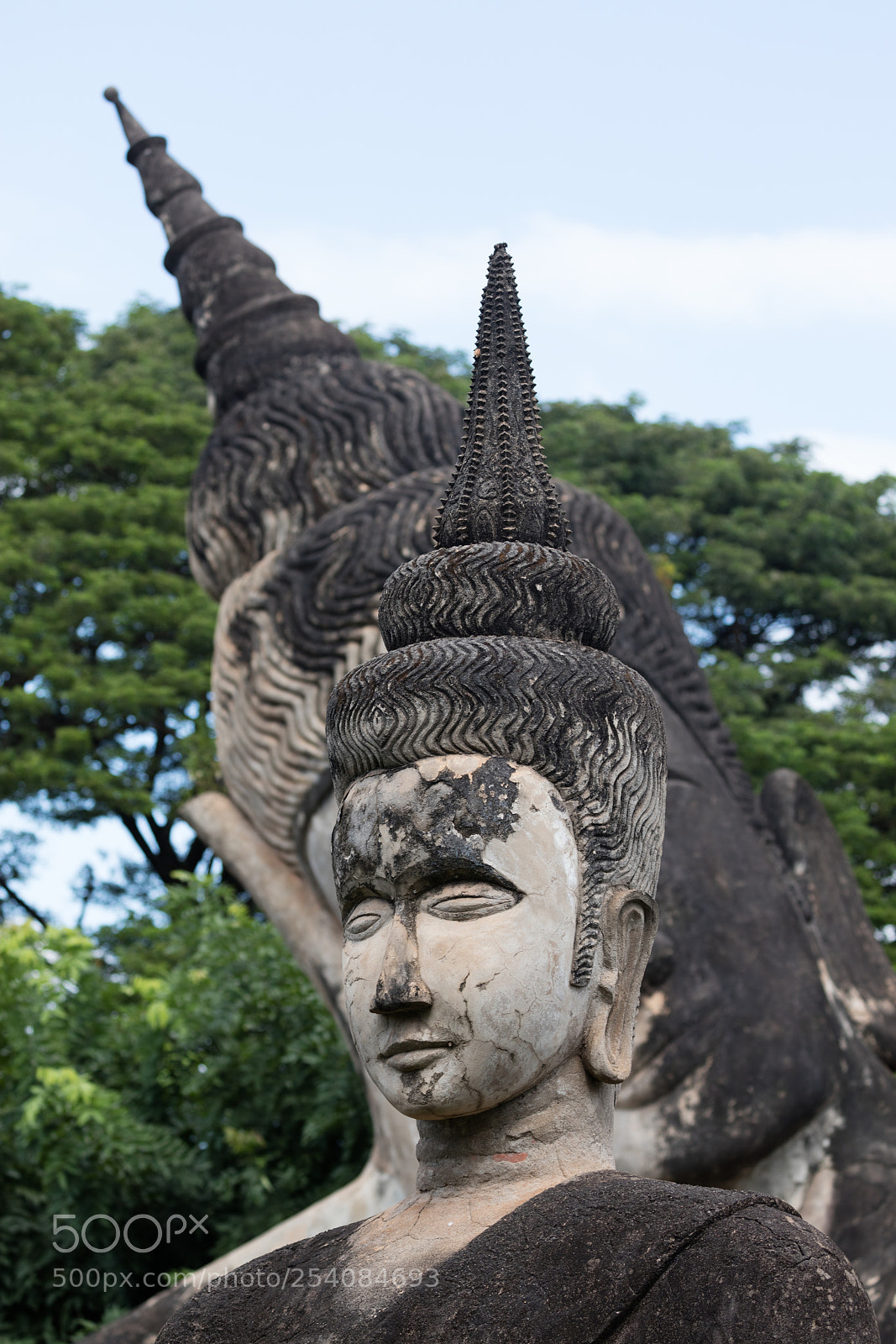 Canon EOS 5DS R sample photo. Wat xieng khuan buddha photography