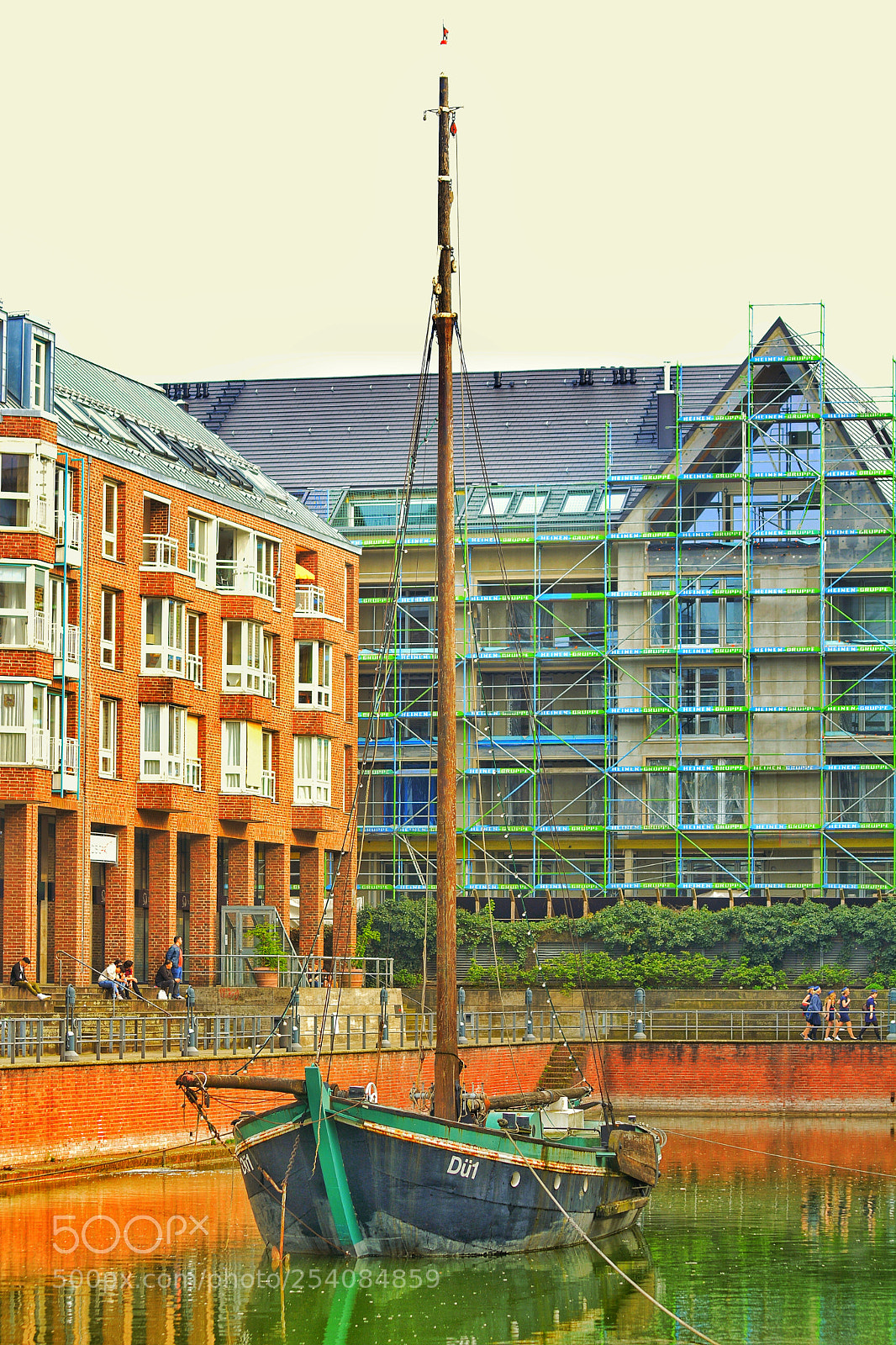 Nikon D5200 sample photo. Boat in the city photography