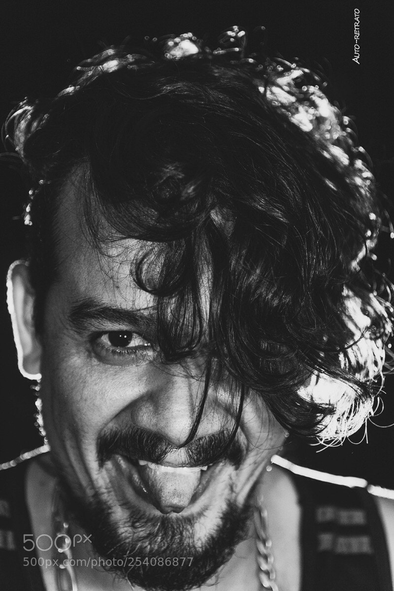 Canon EOS 700D (EOS Rebel T5i / EOS Kiss X7i) sample photo. Autorretrato photography