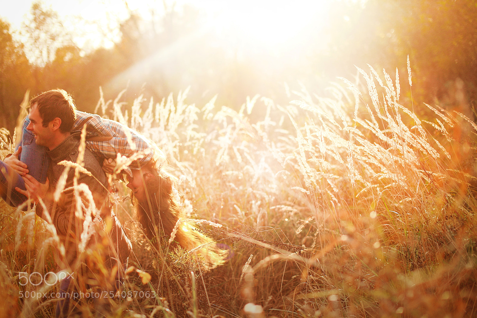 Canon EOS 5D Mark II sample photo. Lovers photography