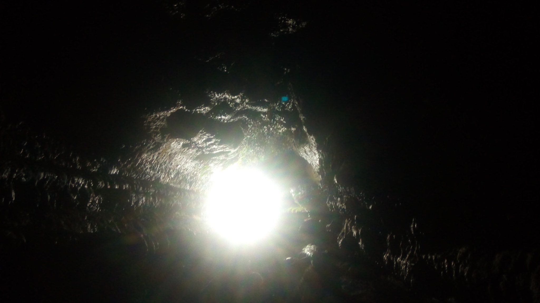 ASUS ZenFone 3 Max (ZC520TL) sample photo. Lava tunnel photography