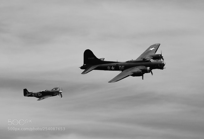 Nikon D7200 sample photo. B-17 flying fortress p-51 photography