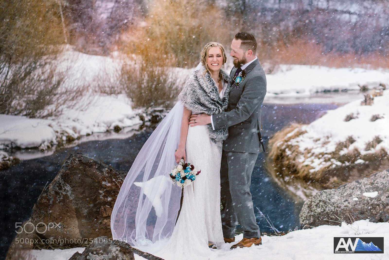 Canon EOS 5D Mark IV sample photo. Winter wedding wonderland photography