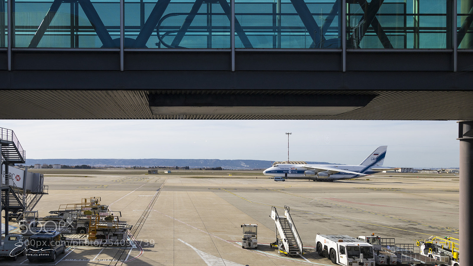 Canon EOS 6D Mark II sample photo. 2018-02-14 airport marseille-provence photography