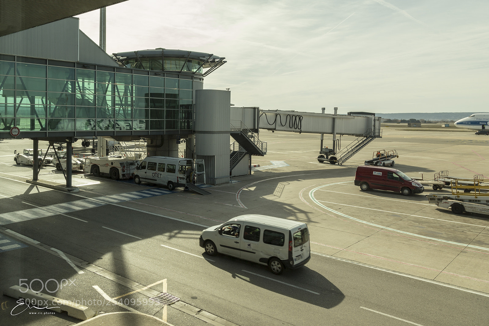 Canon EOS 6D Mark II sample photo. 2018-02-14 airport marseille-provence photography