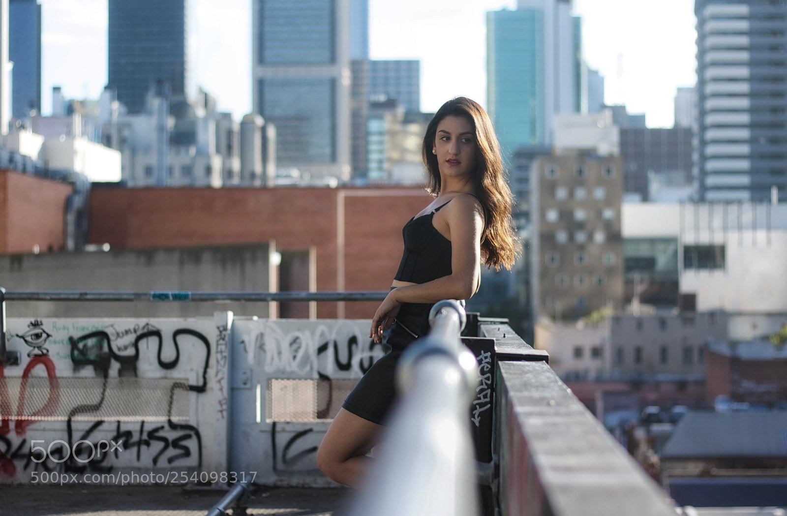 Canon EOS 750D (EOS Rebel T6i / EOS Kiss X8i) sample photo. City vibes photography