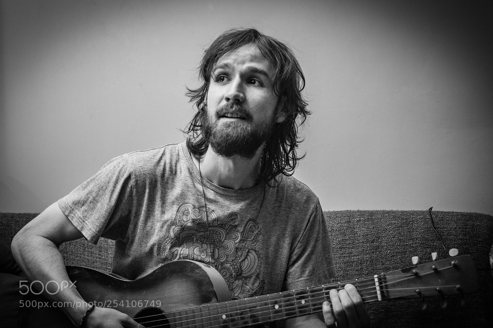 Canon EOS 600D (Rebel EOS T3i / EOS Kiss X5) sample photo. Djps as hippie musician photography