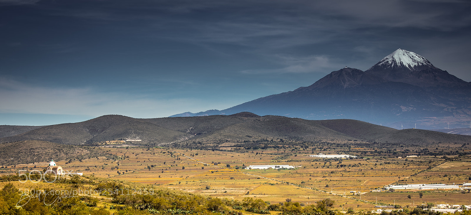 Canon EOS 5D Mark IV sample photo. Home and pico de photography