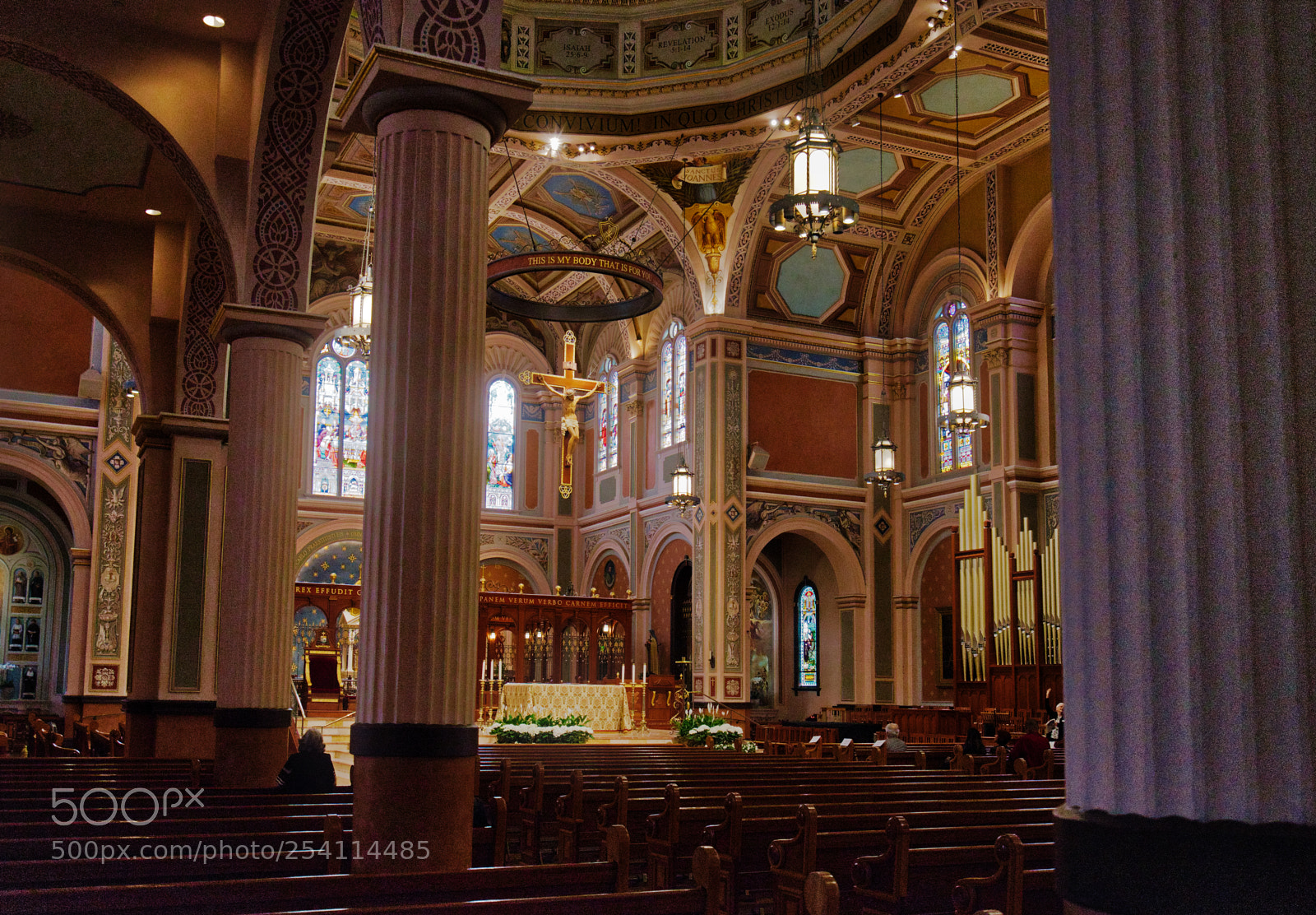 Sony a7 II sample photo. Sony 3788 cathedral columns photography