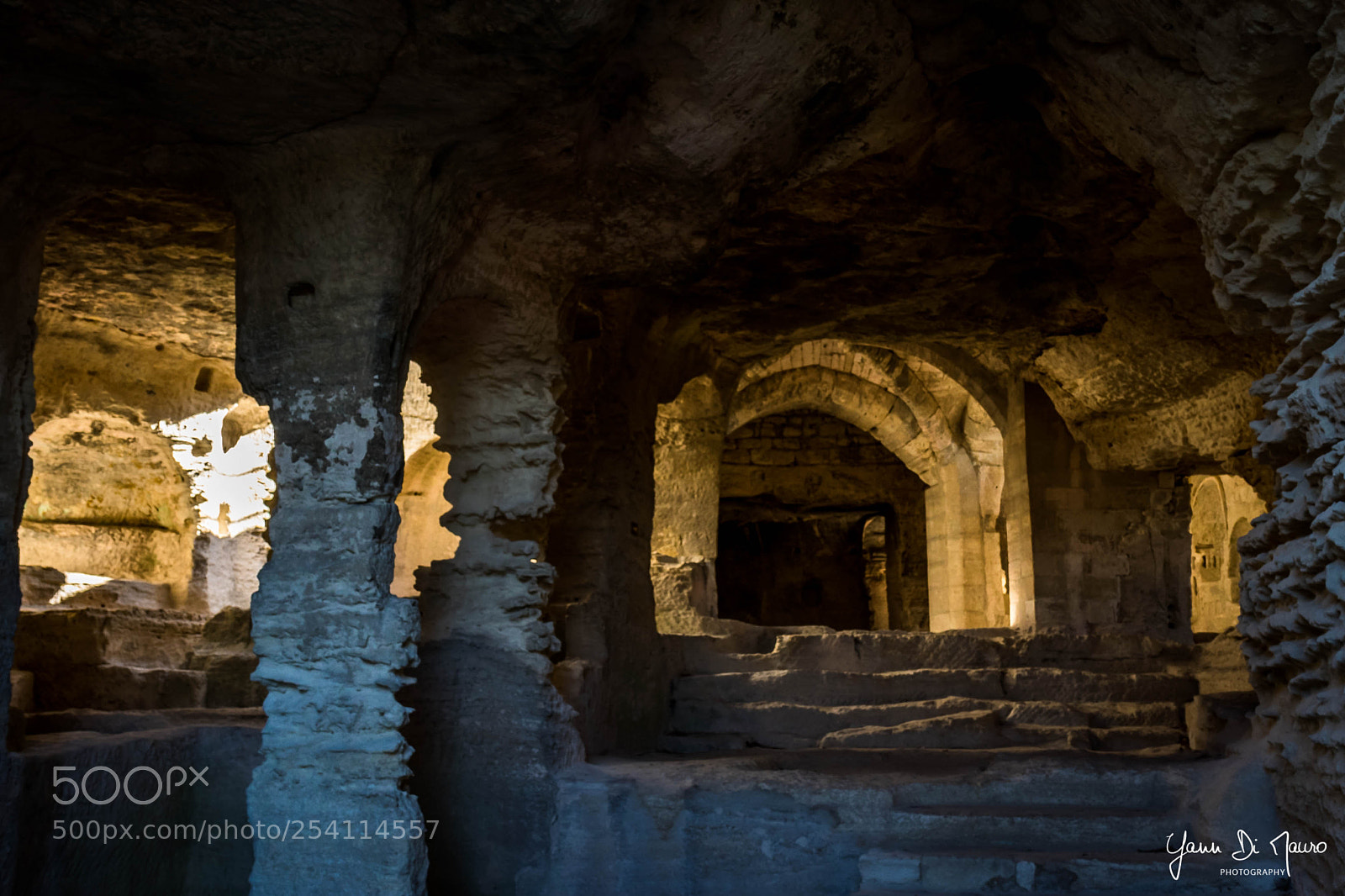 Canon EOS 7D Mark II sample photo. Abbaye de saint-roman photography