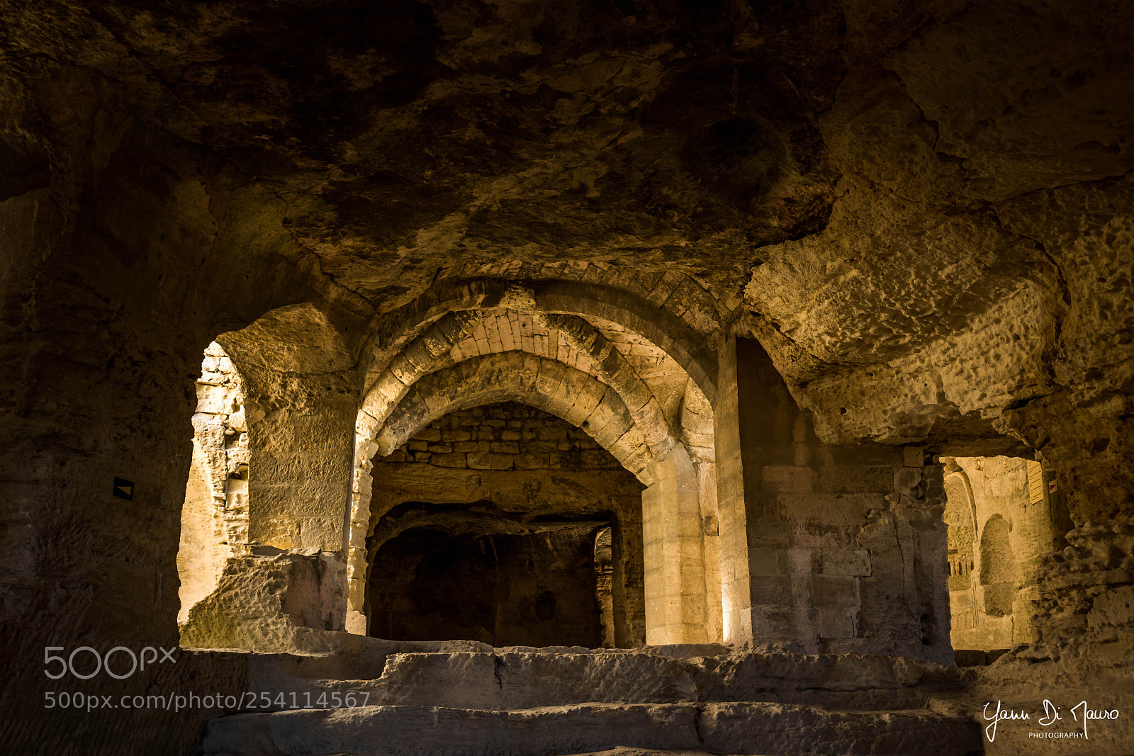 Canon EOS 7D Mark II sample photo. Abbaye de saint-roman photography