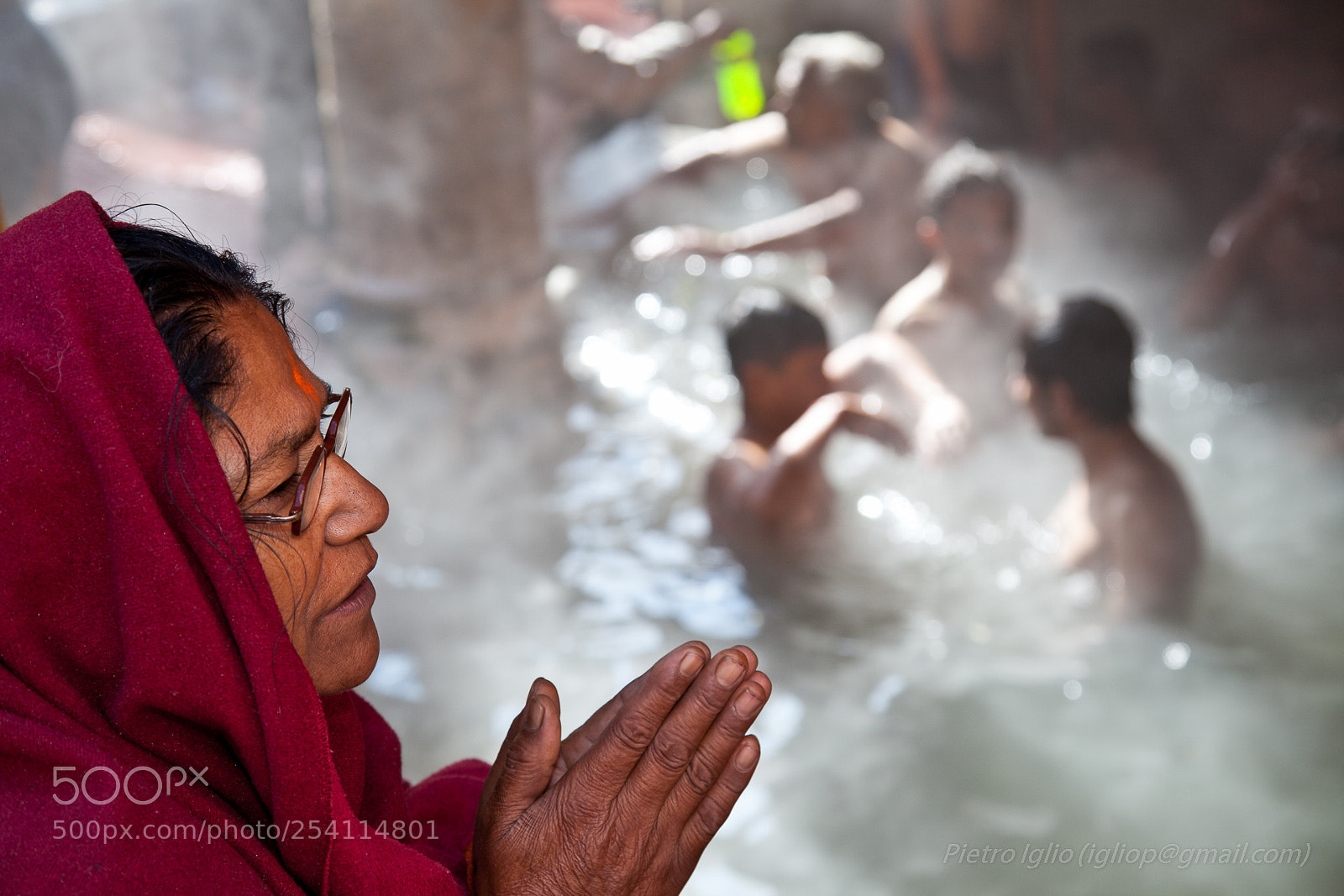 Canon EOS 5D Mark II sample photo. Prayer before the bath photography