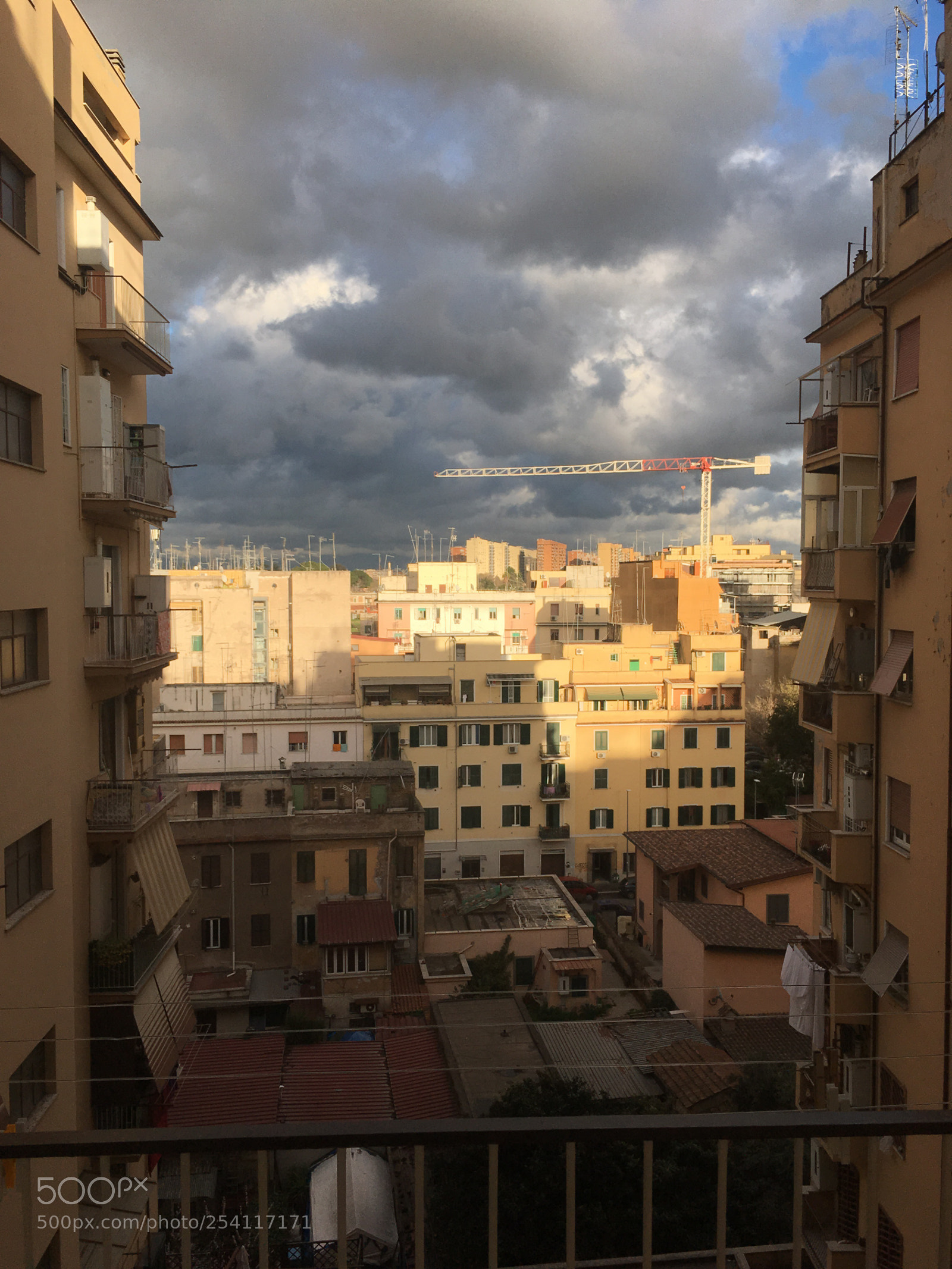 Apple iPhone SE sample photo. Cloud photography