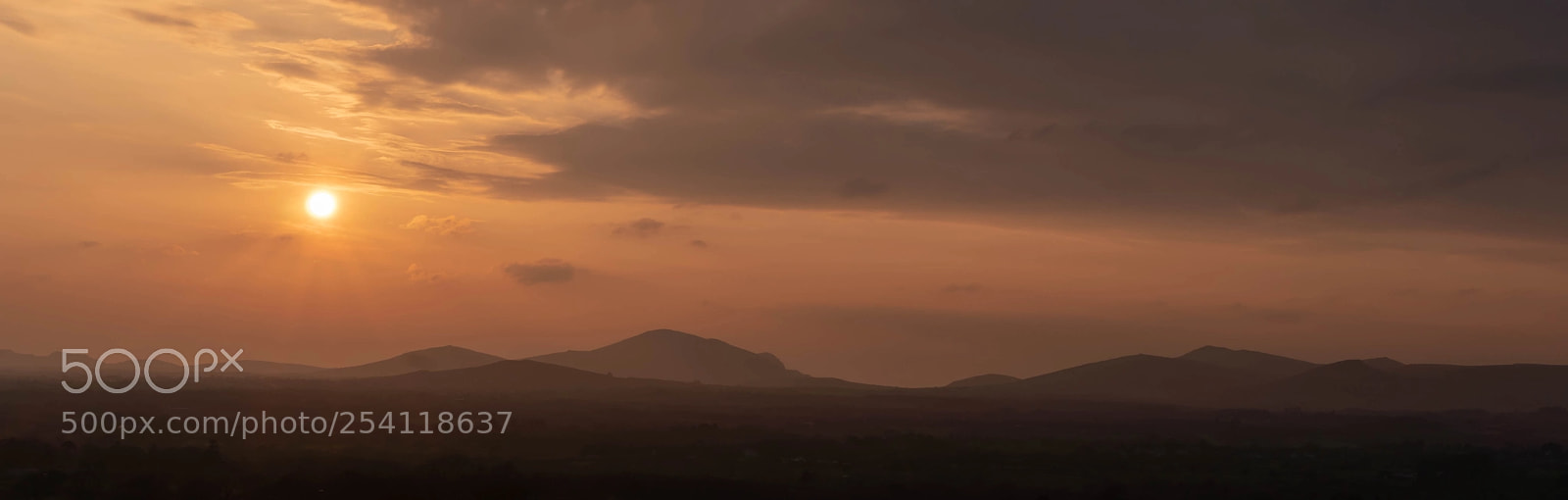 Sony a6500 sample photo. Sunset over criccith photography