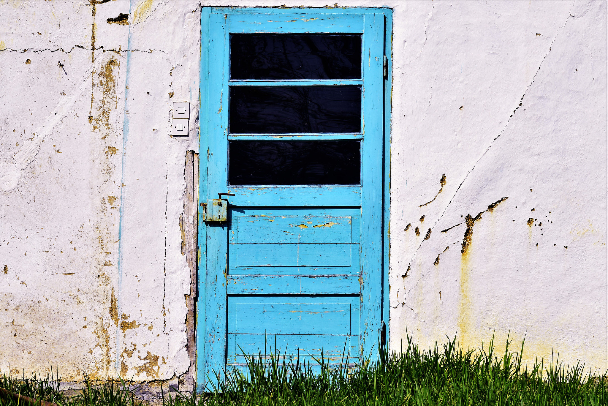 Nikon D3300 sample photo. Blue door photography