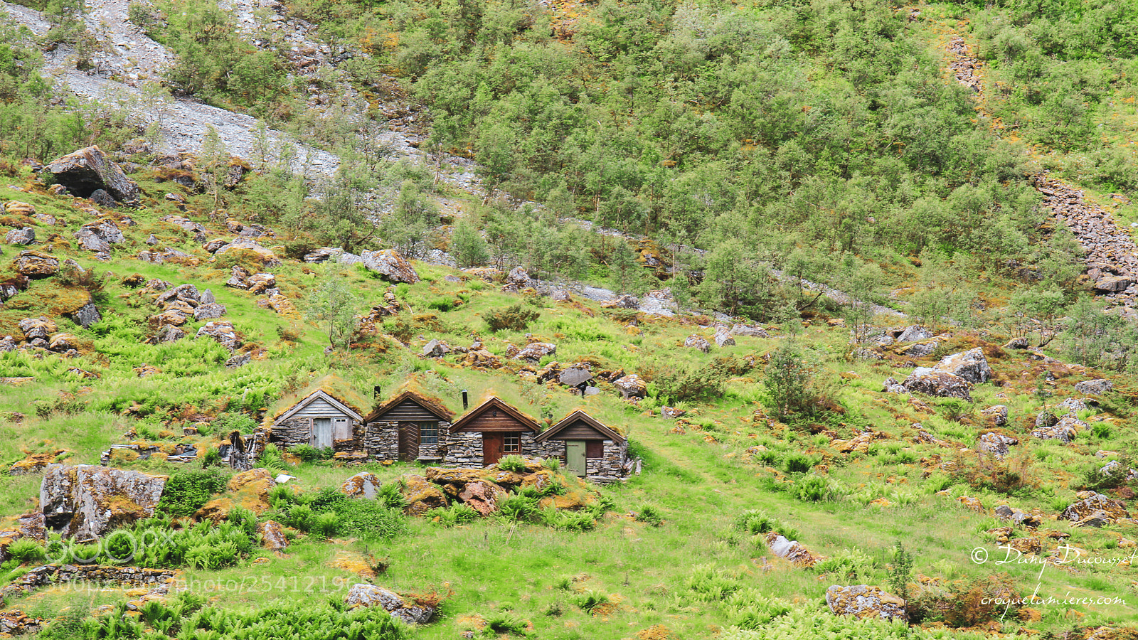 Canon EOS 7D sample photo. Liliput  village photography