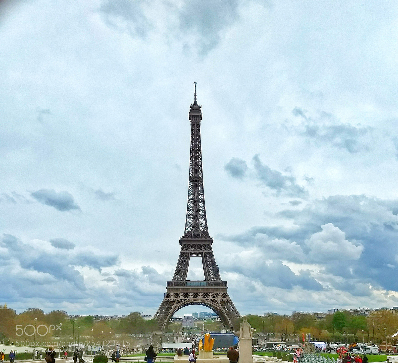 Motorola Moto G (5) Plus sample photo. Eiffel photography