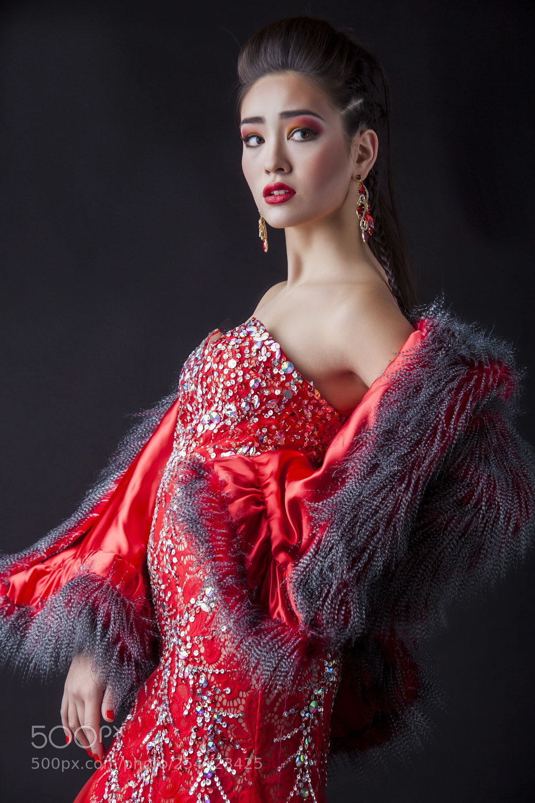 Canon EOS 5D Mark II sample photo. Fashion portrait, high-end retouching photography