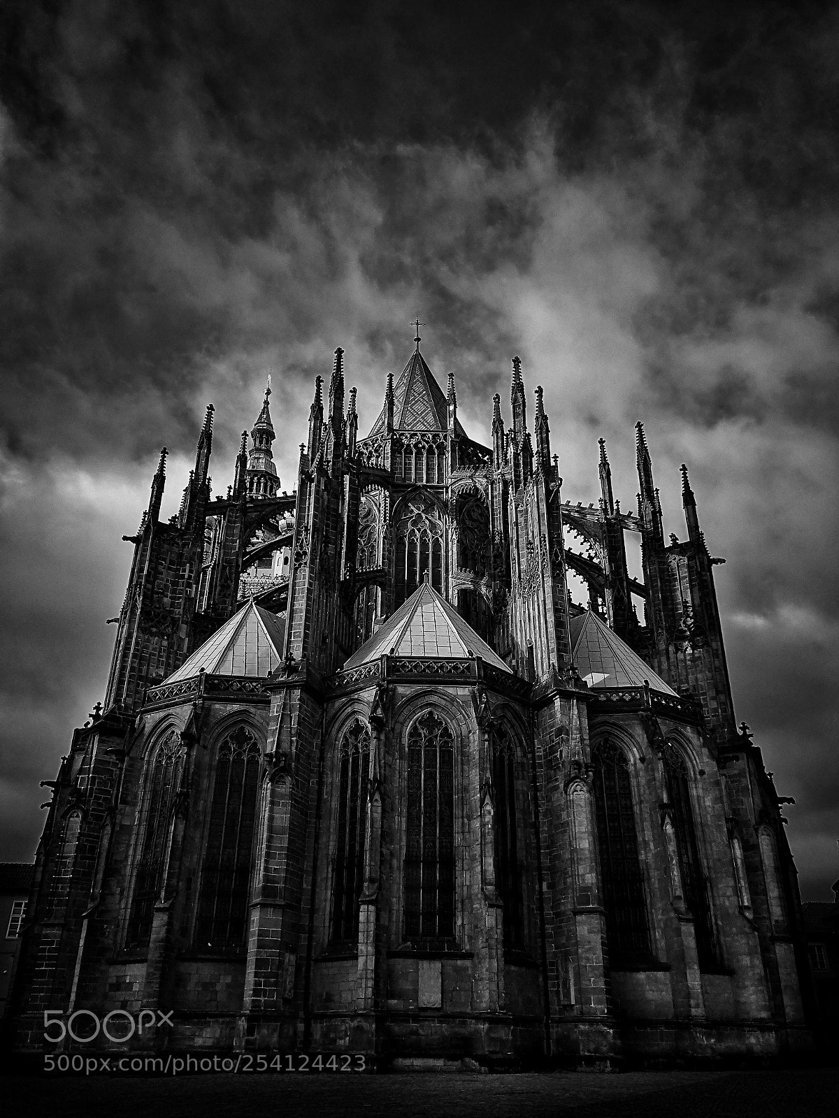 HUAWEI P10 sample photo. Old cathedral in prague photography