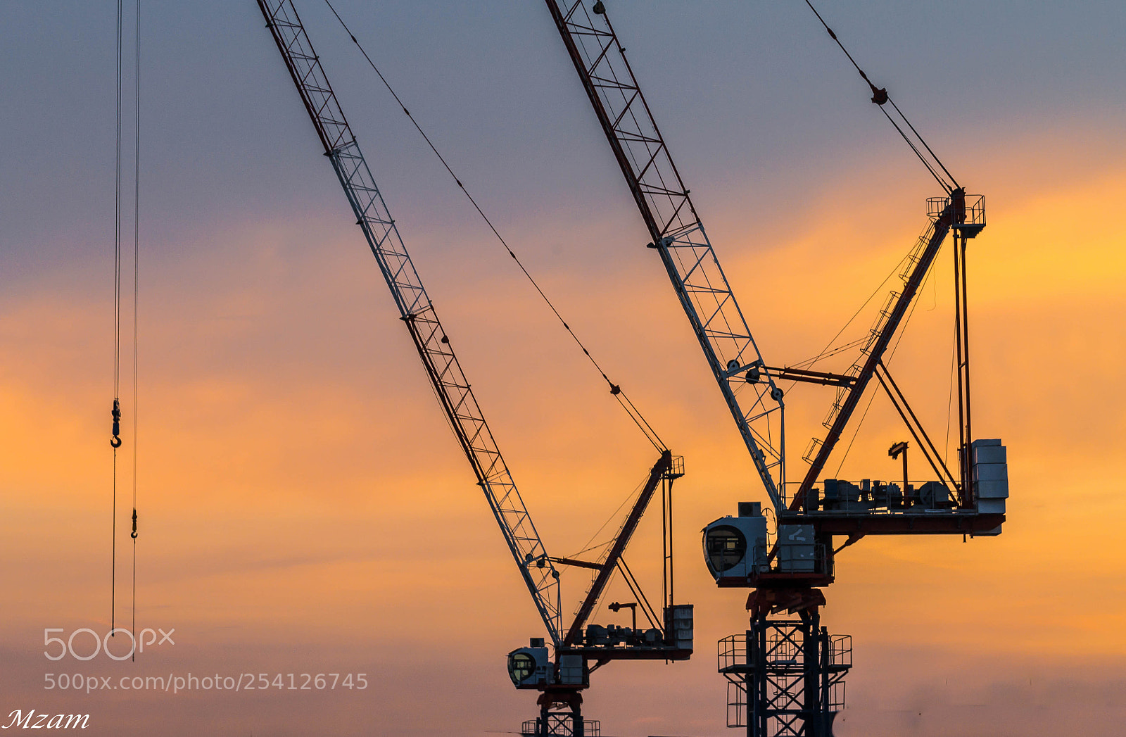 Canon EOS 1100D (EOS Rebel T3 / EOS Kiss X50) sample photo. Hooks and cranes photography