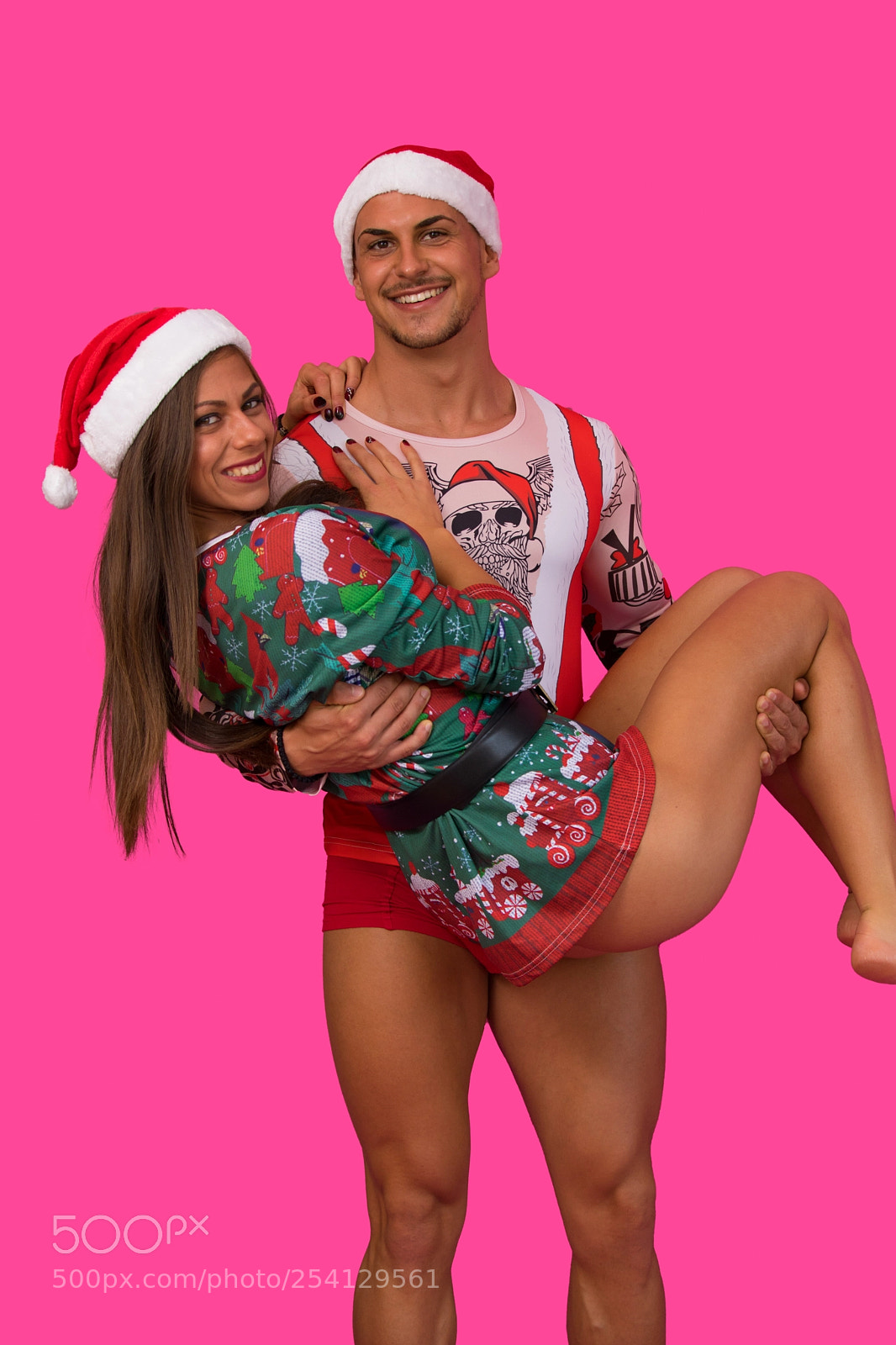 Canon EOS 750D (EOS Rebel T6i / EOS Kiss X8i) sample photo. Christmas fitness couple photography